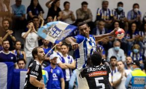 Tricampeão nacional de andebol FC Porto arranca pré-temporada com cinco reforços