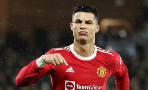 Cristiano Ronaldo quebra silêncio sobre saída do Manchester United