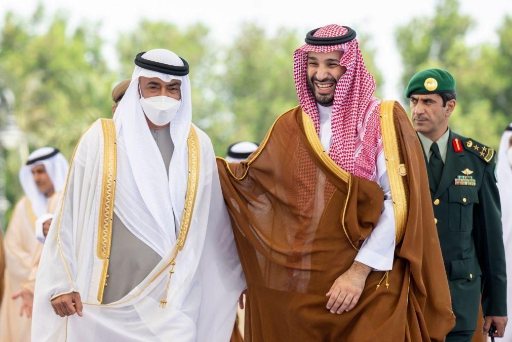 Duas ONG apresentam queixa em Paris contra príncipe herdeiro saudita