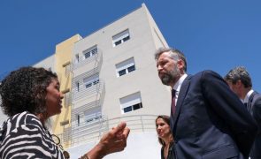 Ministro diz que Portugal tem programa público 
