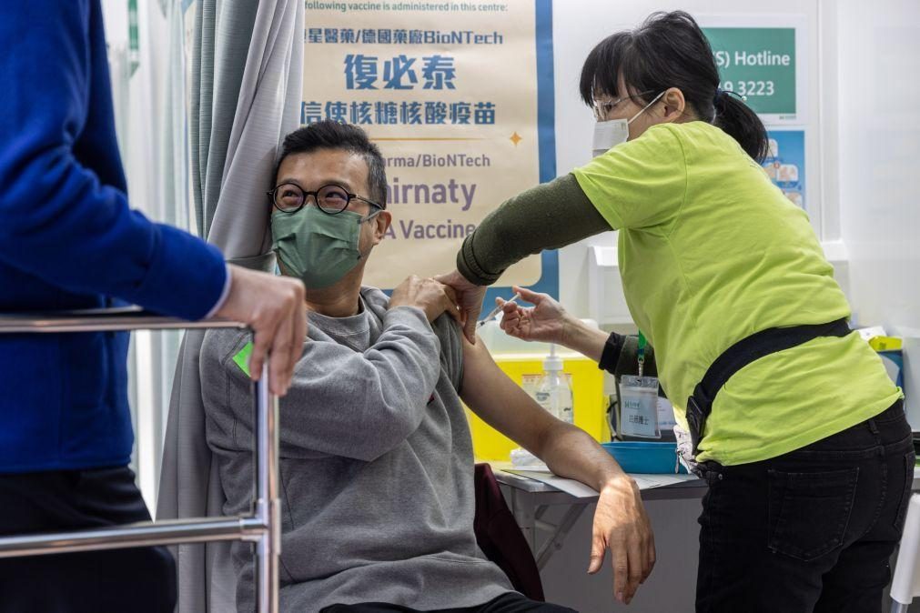Covid-19: Macau anuncia quarta dose de vacina para toda a população