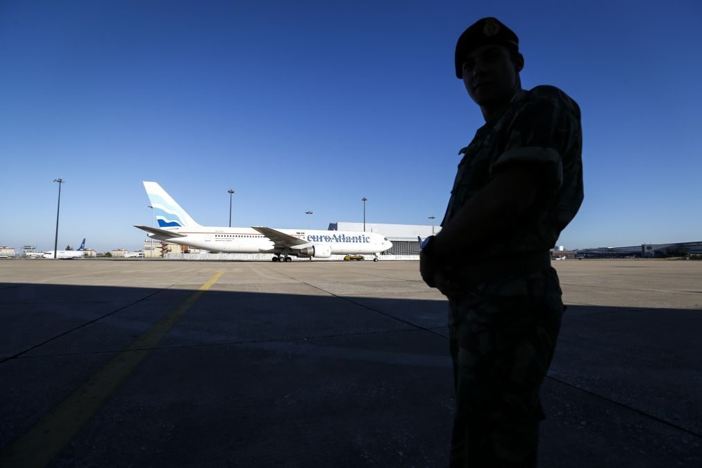 Aeroportos portugueses baixam taxa de segurança a partir de quarta-feira