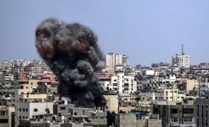 Exército israelita prepara-se para ataques na Faixa de Gaza durante uma semana