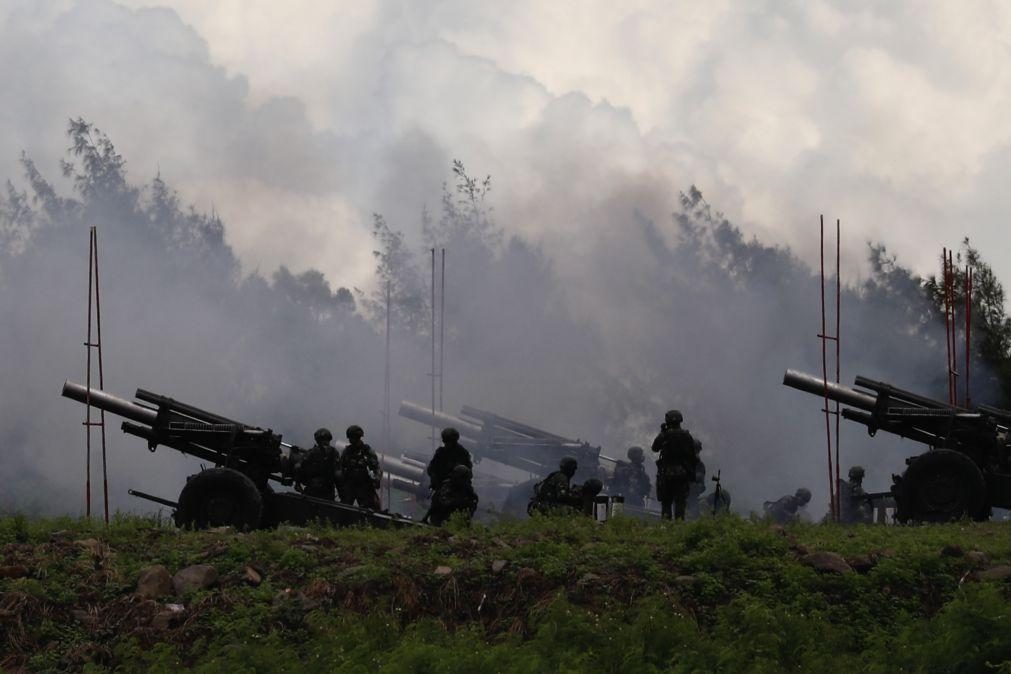 Taiwan inicia exercício militar com uso de fogo real a simular ataque da China