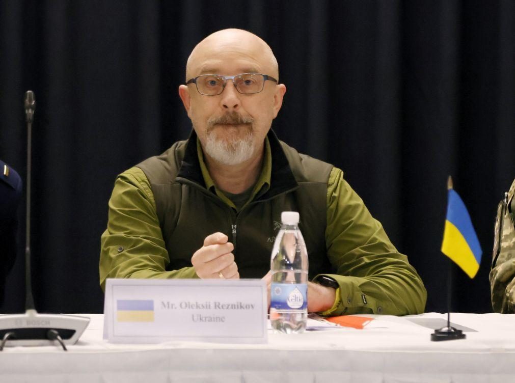 Detidos russos que preparavam alegado ataque contra ministro da Defesa da Ucrânia