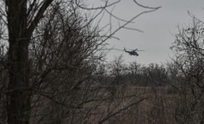 Explosões em base aérea russa na Crimeia