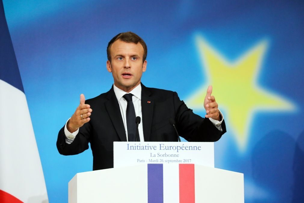 Macron propõe orçamento comum e ministro europeu das Finanças para a zona euro