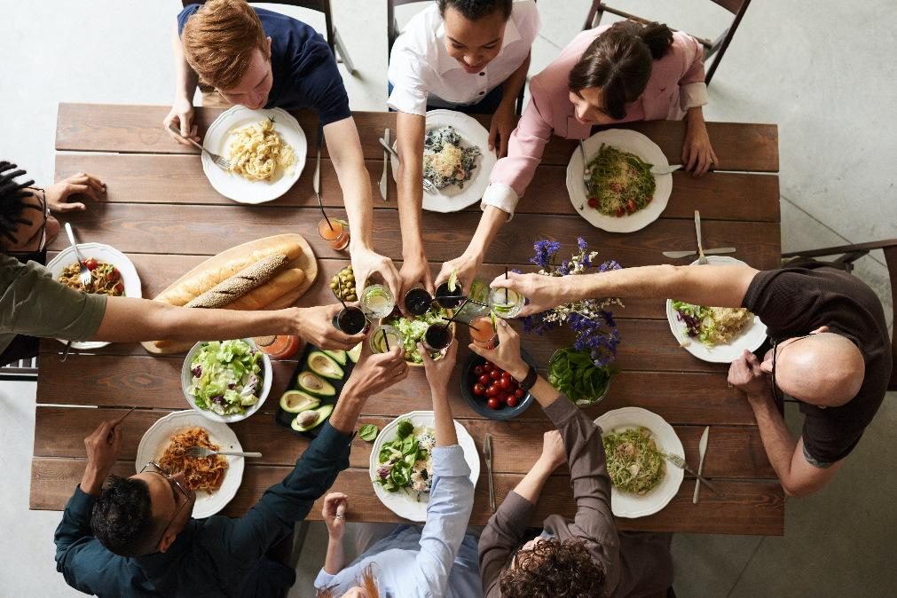 Estas são as pessoas que nunca se chegam à frente para pagar uma conta