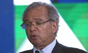 Ministro da Economia do Brasil diz que Europa corre risco de se tornar irrelevante
