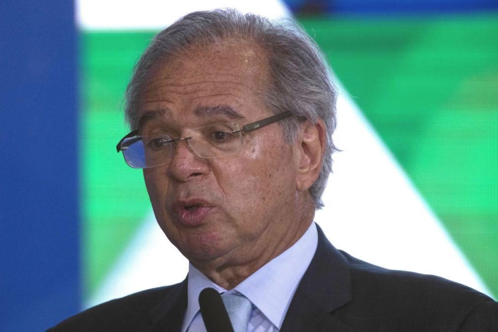 Ministro da Economia do Brasil diz que Europa corre risco de se tornar irrelevante