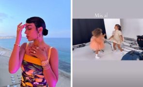 Georgina Rodriguez mostra filhas a imitar o gesto épico de Marilyn Monroe [vídeo]