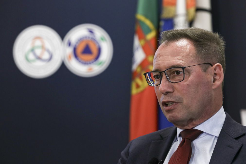 Presidente da Proteção Civil diz que SIRESP não tem falhas
