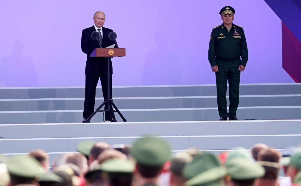 Putin promove armas russas usadas