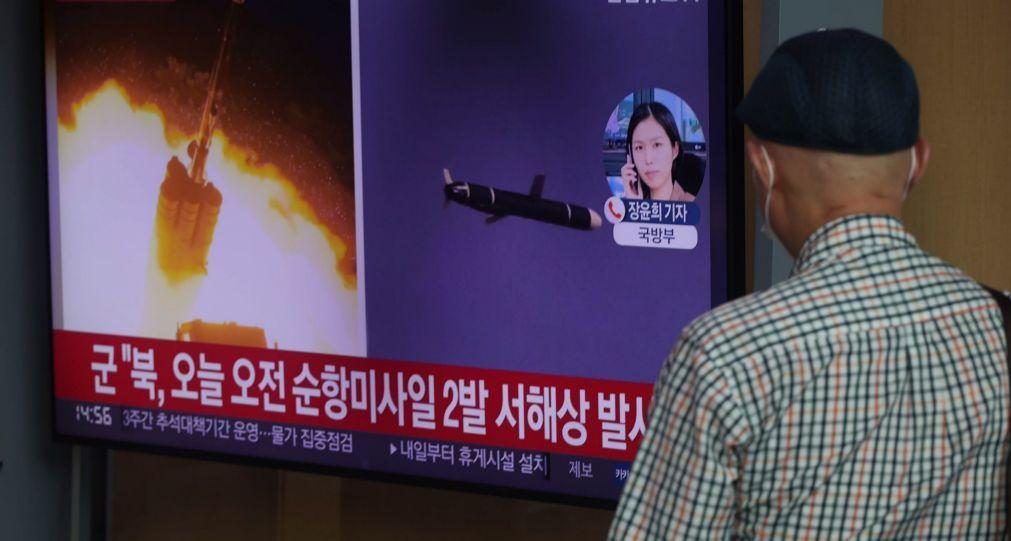 Coreia do Norte dispara dois mísseis de cruzeiro