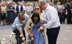 Independentistas catalães perturbam homenagem a vítimas de atentados terroristas