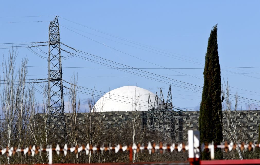 Partido Popular espanhol quer prolongar a vida útil das centrais nucleares