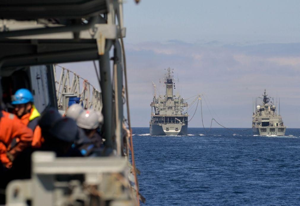 Forças Armadas acompanham navios de guerra russos na passagem no mar português
