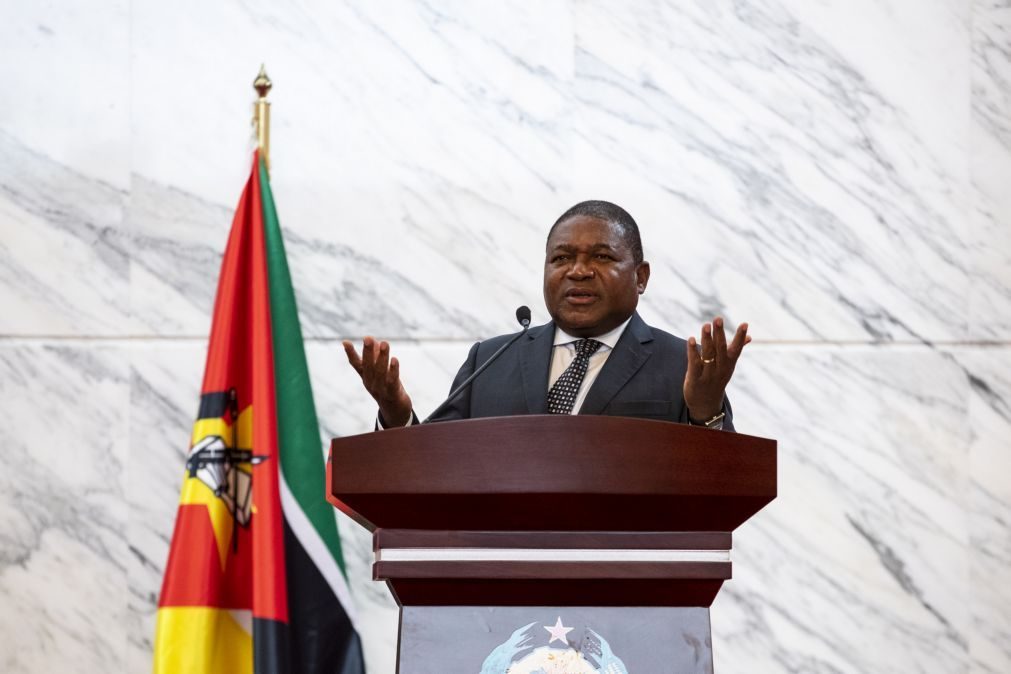 Há donos de postos de combustíveis que financiam o terrorismo, diz PR moçambicano