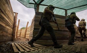Kiev admite morte de 9 mil soldados e União Europeia planeia missão de treino