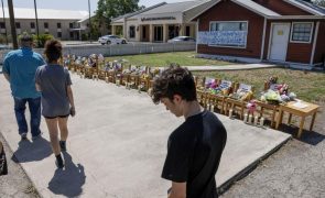 Demitido chefe de polícia no Texas devido a falhas no massacre em escola de Uvalde