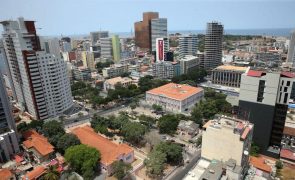 Polícia dispersa jovens que provocaram desacatos por dívidas de partidos em Luanda