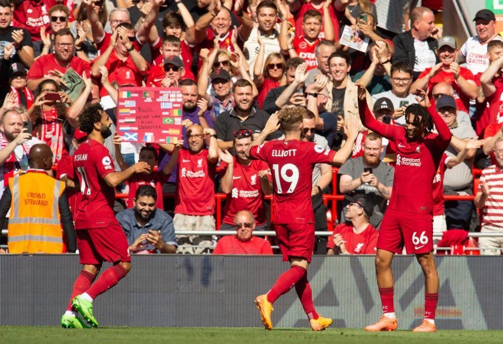Liverpool consegue primeira vitória com goelada histórica