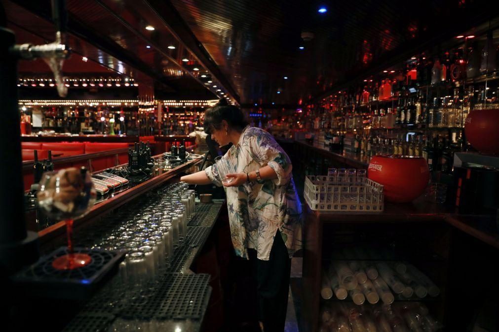 Associações de bares temem que falta de agentes na rua afaste clientes da baixa do Porto