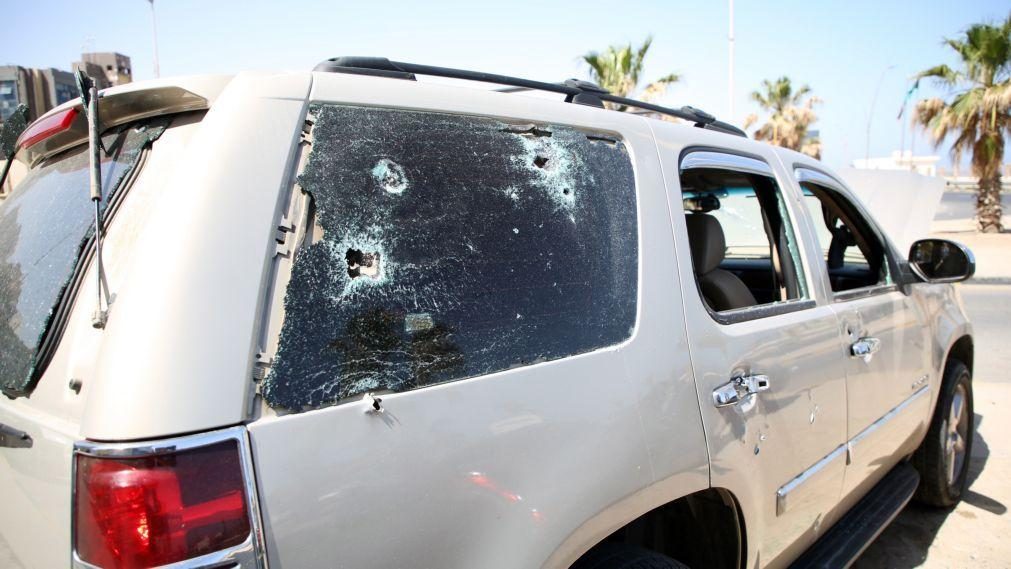 Aumenta para 32 o número de mortos em confrontos na capital da Líbia