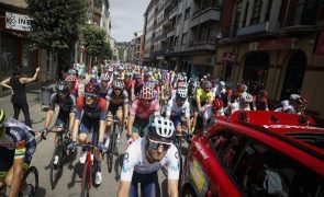 Vuelta: Ciclistas Pieter Serry, Sepp Kuss e Wout Poels abandonam competição