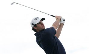 Ricardo Melo Gouveia segue em 47.º  em torneio de golfe na Dinamarca