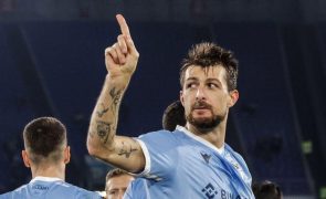 Inter Milão recebe defesa Acerbi por empréstimo da Lazio