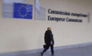 Bruxelas acusa Moscovo de usar 