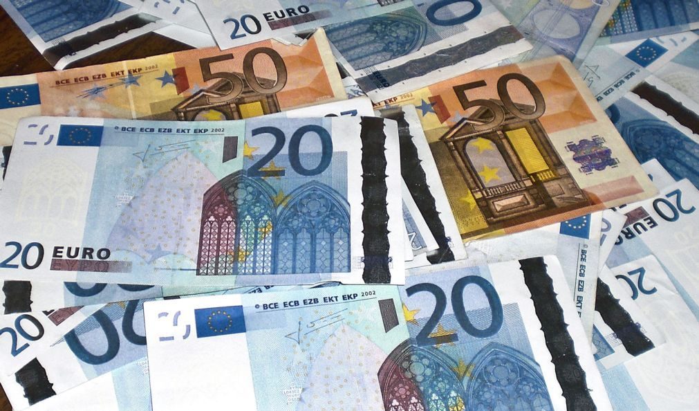 Euro recupera face ao dólar após vários dias de desvalorização