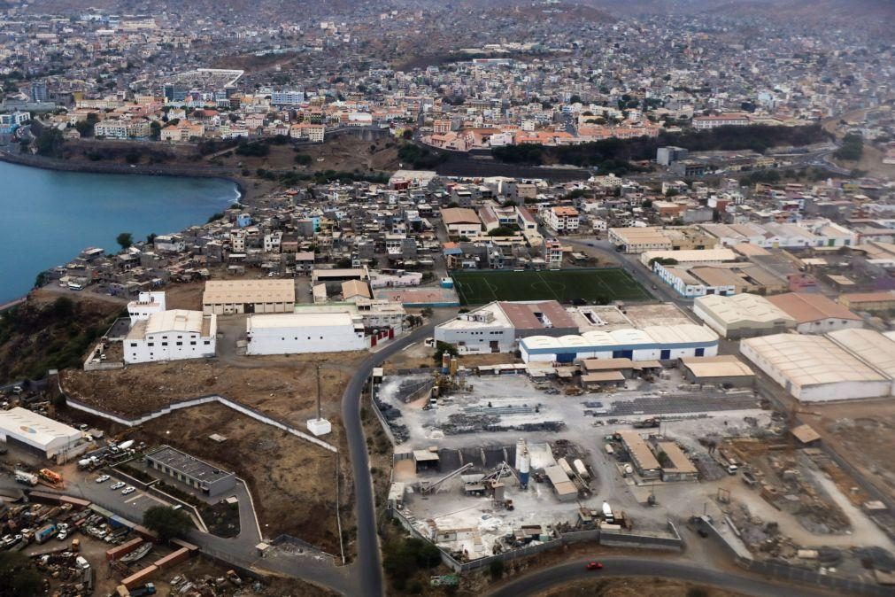 Estado de Cabo Verde leva à justiça desabamento de prédio em centro histórico da Praia