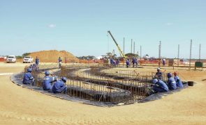 Moçambique/Ataques: Standard prevê retoma de obras do gás em 2023