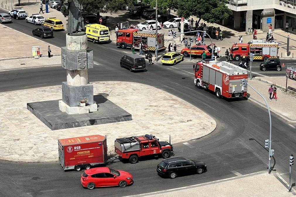 Resgate de mulher em Alvalade interrompe circulação do metro