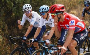 Remco Evenepoel vence 18.ª etapa e reforça liderança da geral da Vuelta
