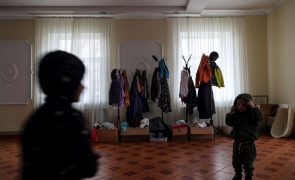 Maioria dos refugiados ucranianos menores ainda não estava matriculada na semana passada