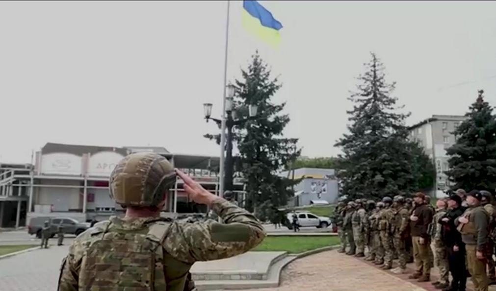 Autoridades ucranianas dizem que recapturaram mais de 3.000 quilómetros quadrados