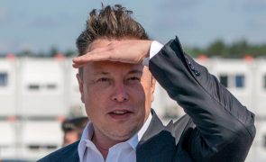Acionistas aprovam oferta de Elon Musk para compra do Twitter