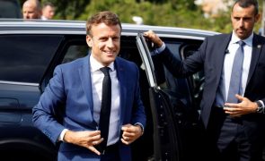 Macron pede ao Azerbaijão para 