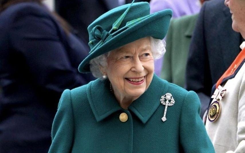 Isabel II deixa herança de milhões em joias e só duas vão no caixão