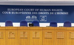 Portugal condenado a pagar 26 mil euros por condições desumanas de detenção de dois cidadãos