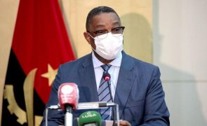 Ministro do Interior angolano avisa que forças vão permanecer mais algum tempo nas ruas