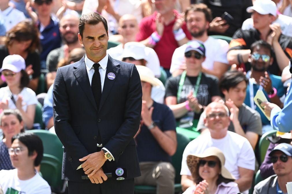 Federer junta-se a Serena no começo do fim de uma era do ténis