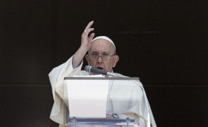 Papa exorta cristãos a serem 