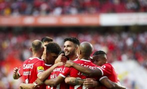 Benfica goleia Marítimo e soma 13.ª vitória consecutiva