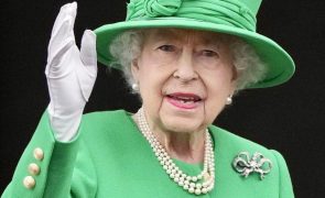Último adeus à Rainha Isabel II cheio de simbolismo