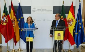 5G: Portugal e Espanha discutem colaboração em programa de cidades inteligentes
