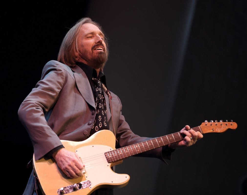 Polícia deu informação incorreta e não confirma morte de Tom Petty